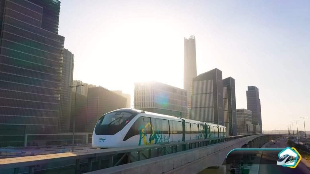 القطار داخل العاصمة