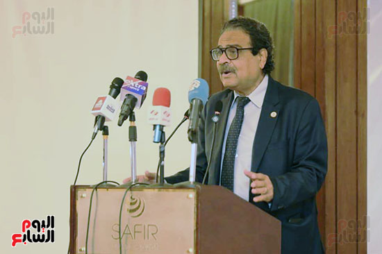  الحزب المصري الديمقراطي (1)