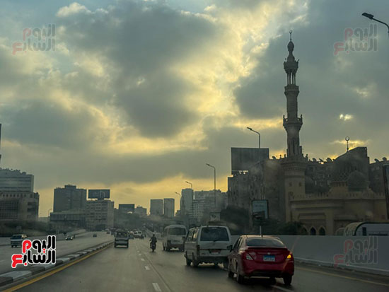 طقس خريفى مائل للبرودة فى الصباح الباكر بالقاهرة والجيزة (9)