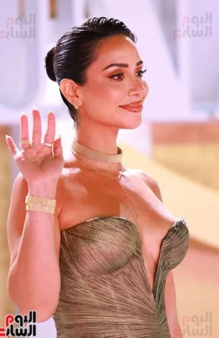 بسنت شوقى بسنت شوقى