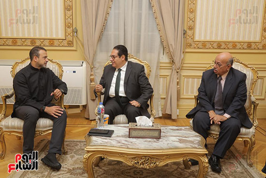 رئيس جامعة القاهرة والداعية مصطفى حسنى رئيس جامعة القاهرة والداعية مصطفى حسنى