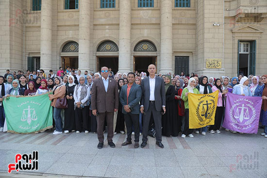 رئيس جامعة قبل استقبال القاهرة للداعية مصطفى حسنى رئيس جامعة قبل استقبال القاهرة للداعية مصطفى حسنى