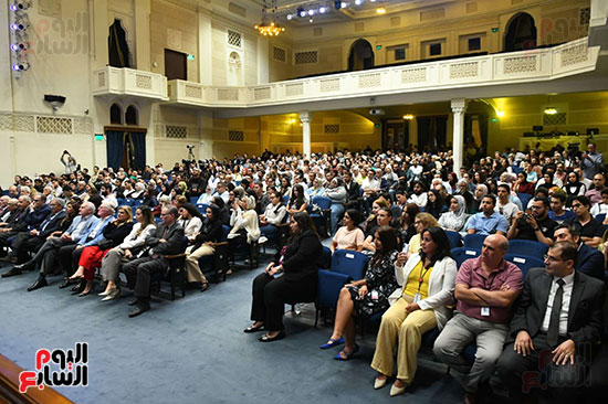 احتفالية عيد ميلاد السير مجدى يعقوب احتفالية عيد ميلاد السير مجدى يعقوب