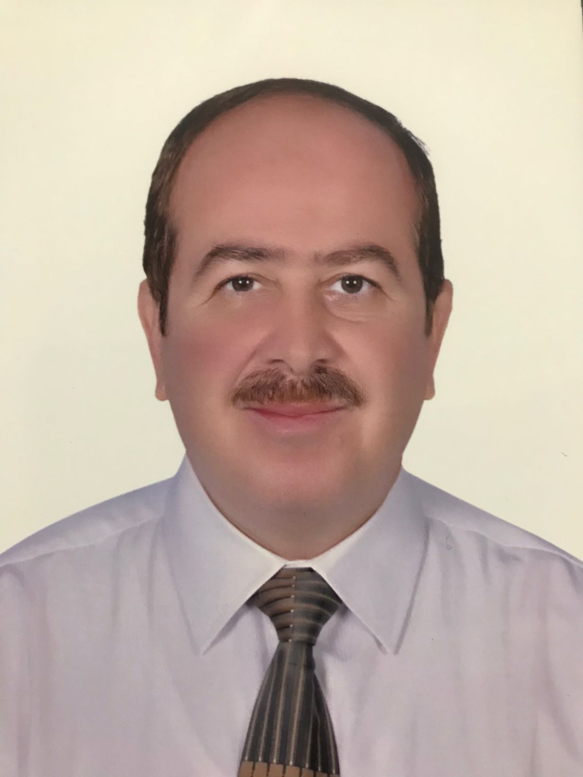 الدكتور علاء البابلي مدير معهد بحوث الاراضى والمياه السابق