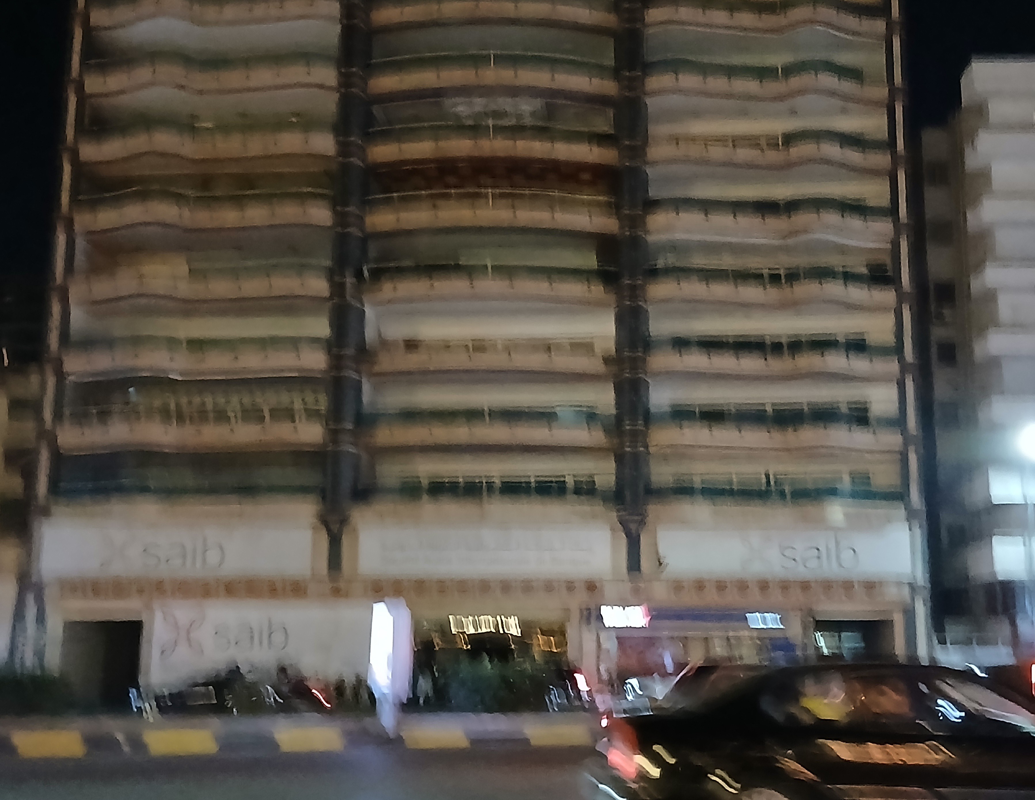 السيطرة على حريق نشب في عمارة شهيرة الإسكندرية