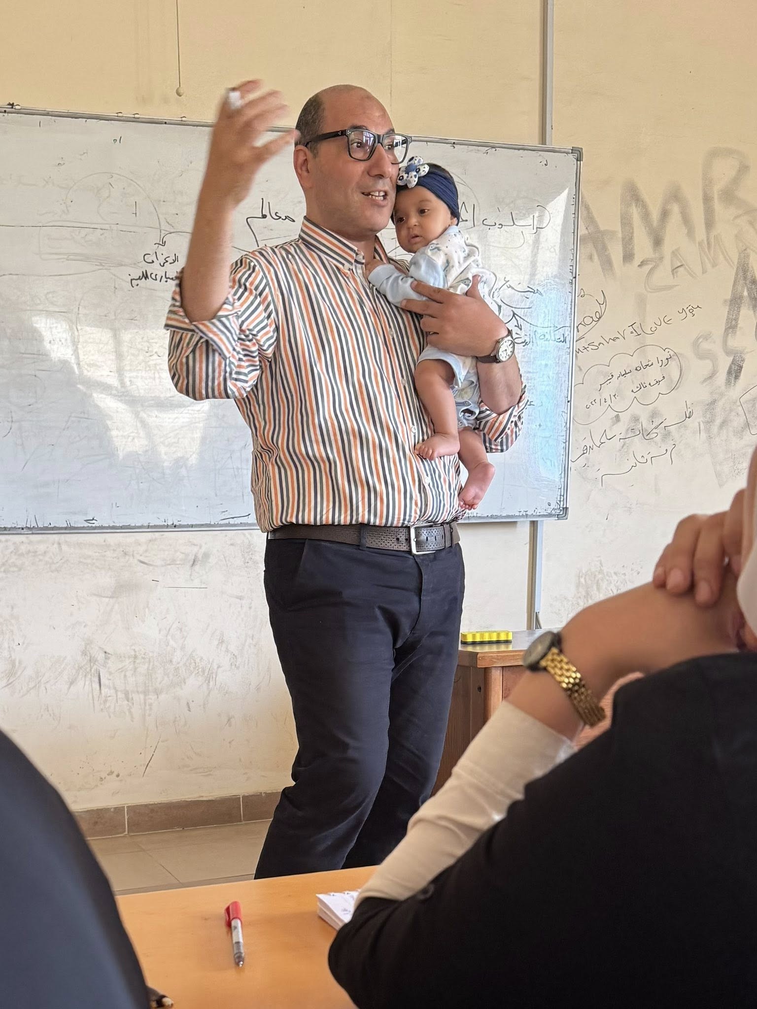 موقف انساني من عميد كلية تجارة كفر الشيخ