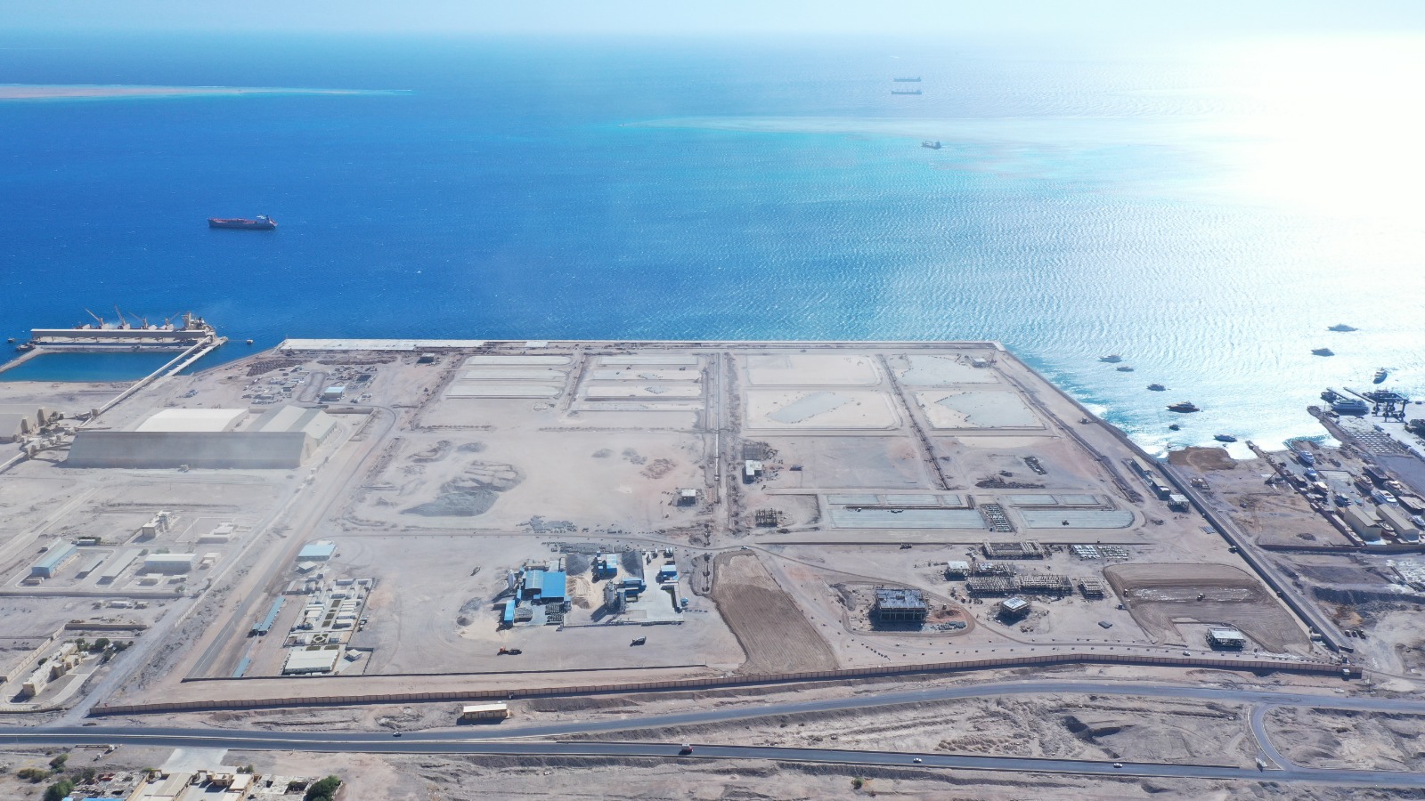 تطوير ميناء سفاجا وإنشاء محطة متعددة الأغراض