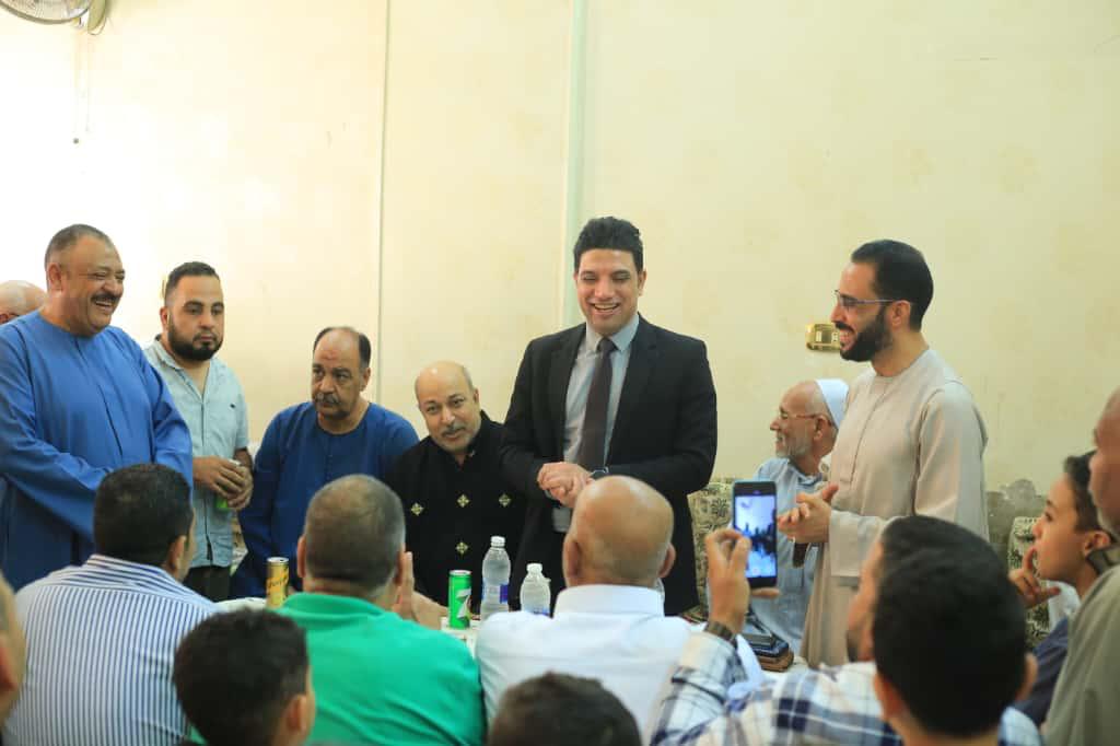 جانب من اللقاء