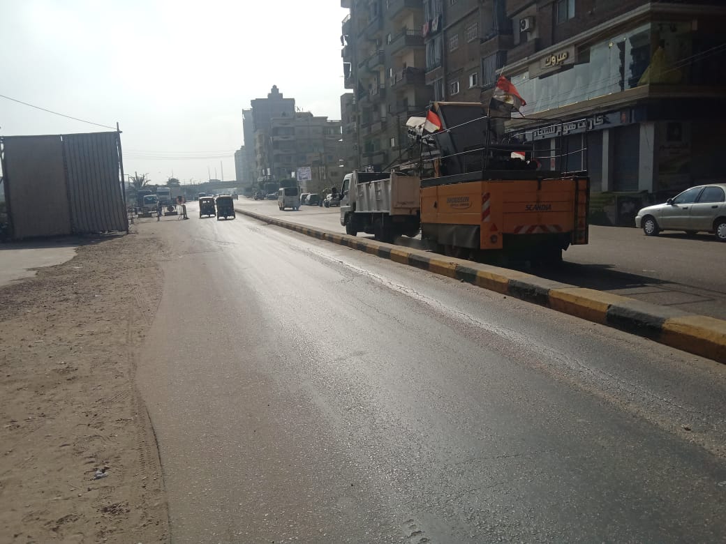 كنس الشوارع بمدينة دسوق