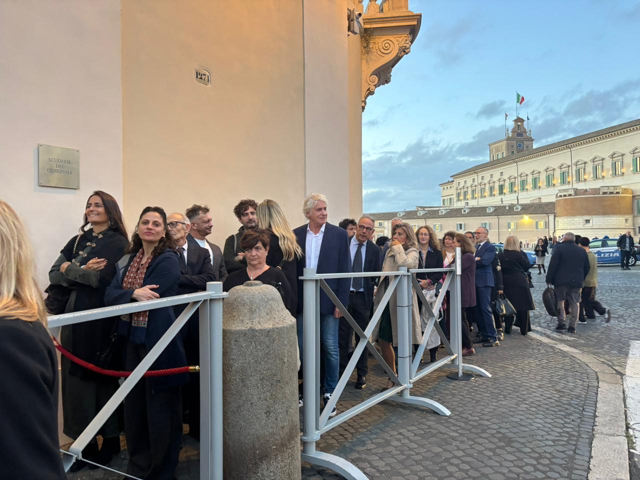 6d142d76-a3a2-48ba-86de-00eb1e0bed72