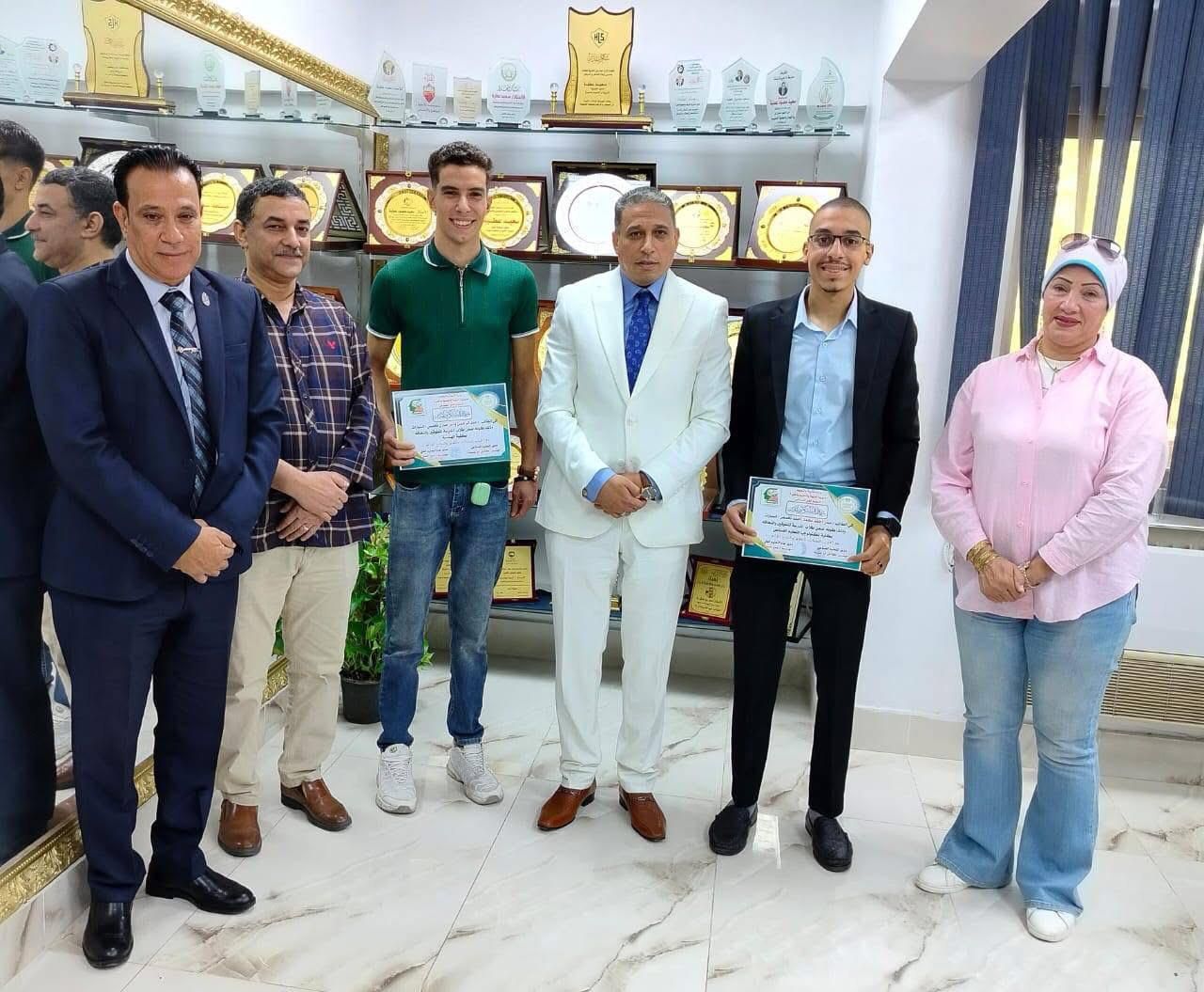 55a6bda1-38cd-4f03-976b-219166dc5614