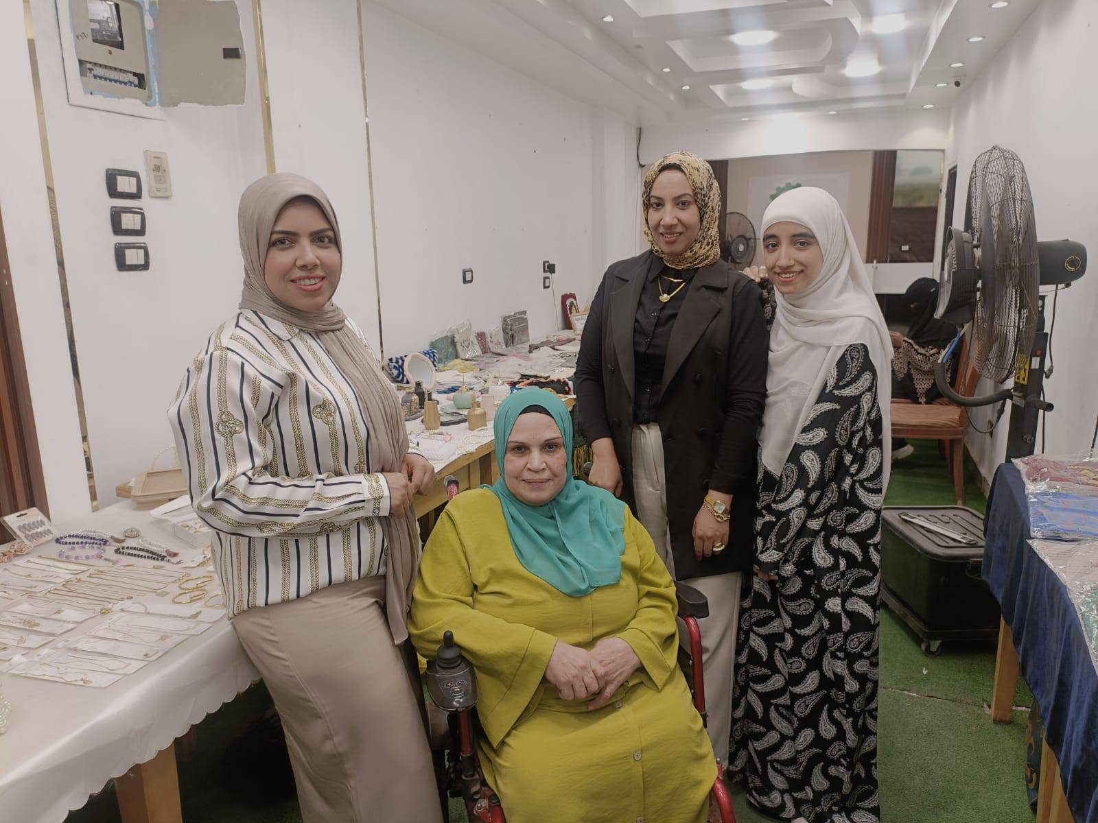 مدينة الأقصر تستضيف فعاليات معرض لمنتجات الحرفيين مدينة الأقصر تستضيف فعاليات معرض لمنتجات الحرفيين