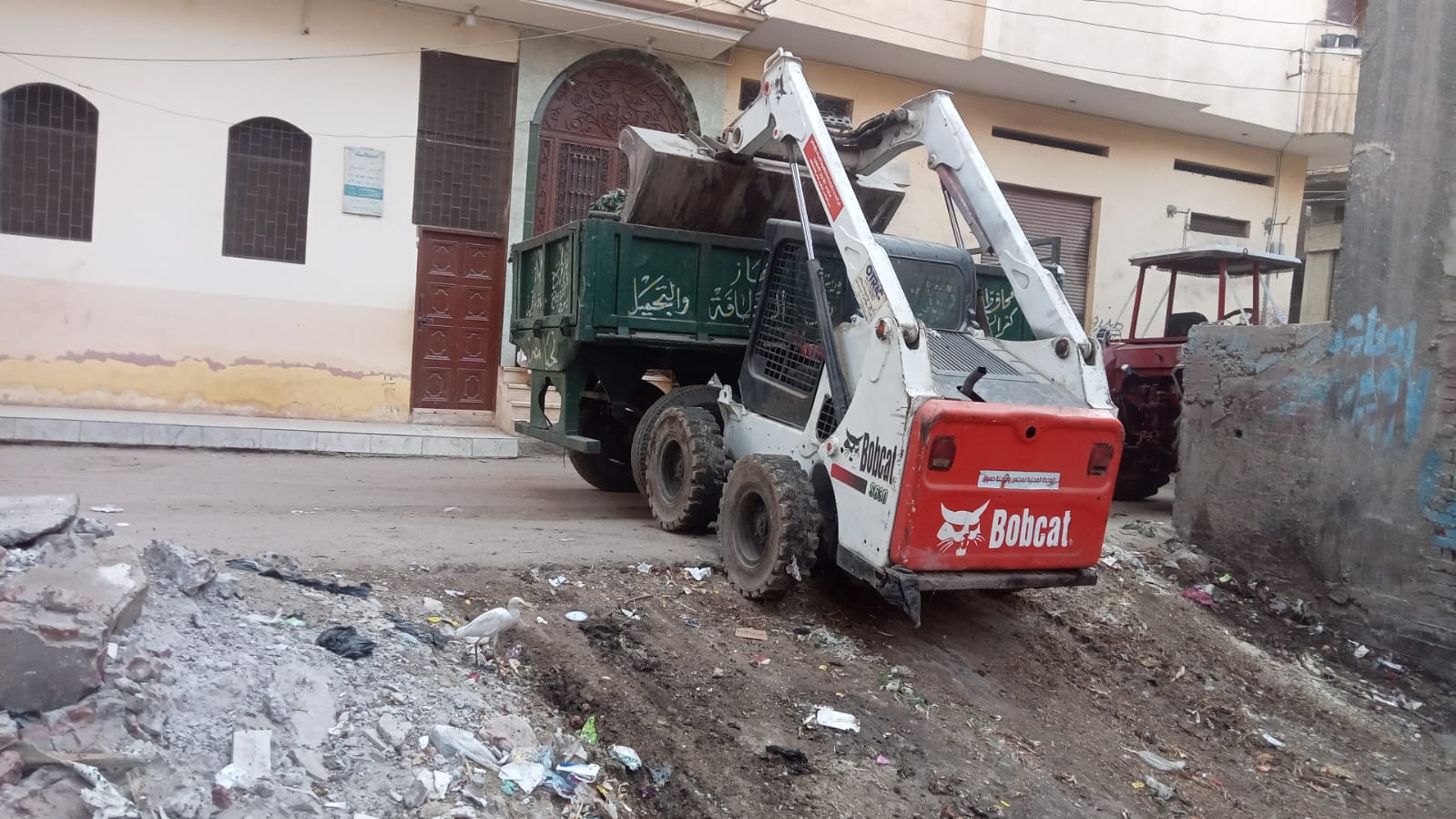 رفع المخلفات من الأحياء