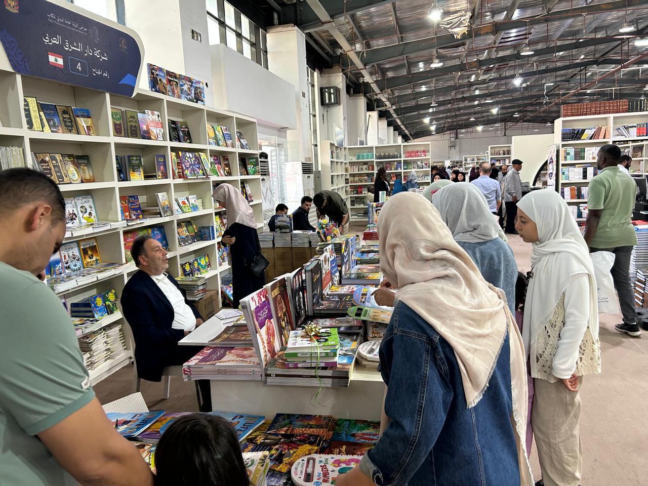 اقبال على المعرض في ليبيا