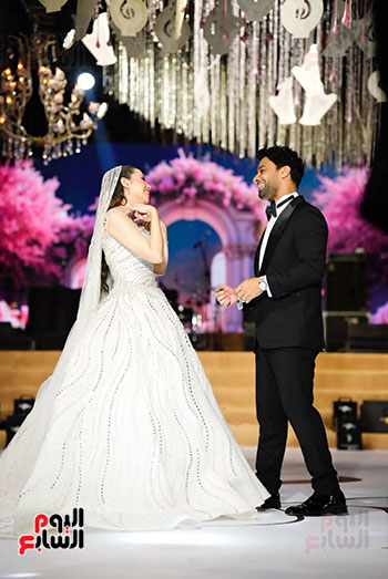جلسة تصوير حفل زفاف أحمد جمال وفرح الموجي جلسة تصوير حفل زفاف أحمد جمال وفرح الموجي