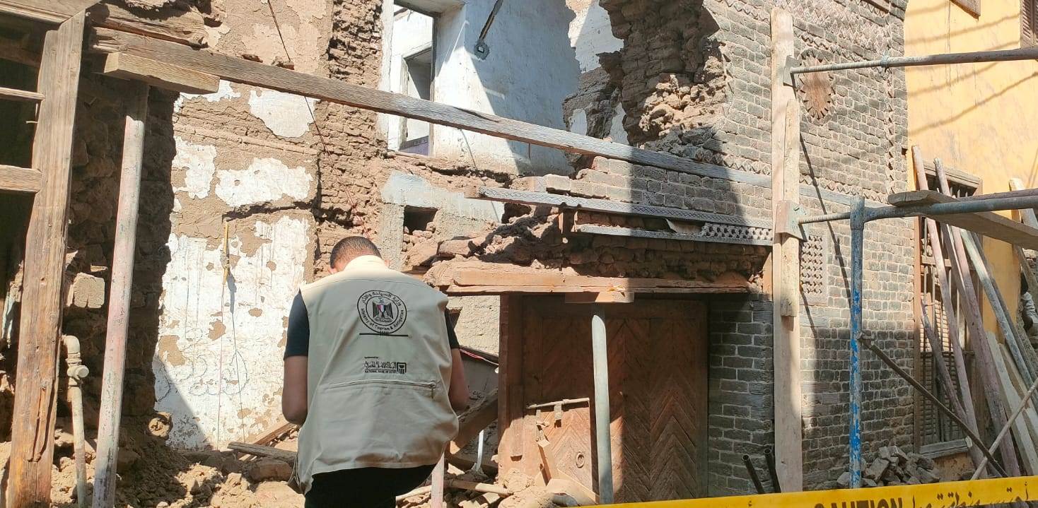 دراسة تفاصيل الواجهة تمهيداً لعمل تقرير بالواقعة دراسة تفاصيل الواجهة تمهيداً لعمل تقرير بالواقعة