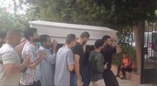 جنازة-شقيق-فريدة-سيف-النصر-(2)