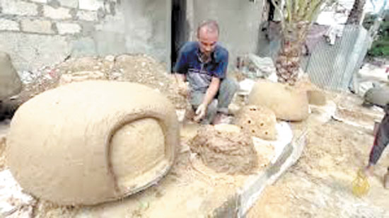 الافران-الطينية-فى-غزة الافران-الطينية-فى-غزة