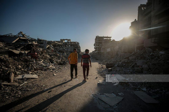 أهالي حي تل الهوى يعودون إلى ركام منازلهم