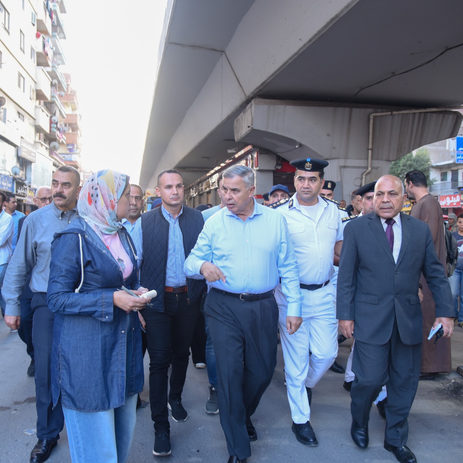 جانب من جولة محافظ الاسكندرية جانب من جولة محافظ الاسكندرية