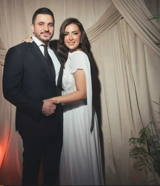 كريم السبكى وعروسته