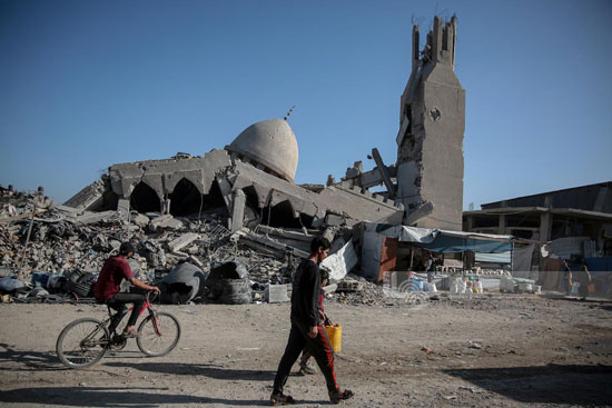 مسجد مدمر فى مخيم جباليا