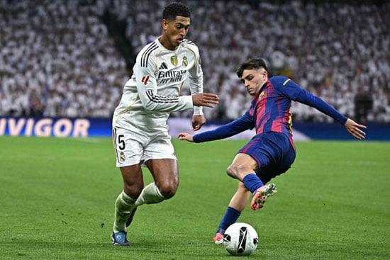 بيلينجهام خلال المباراة بيلينجهام خلال المباراة