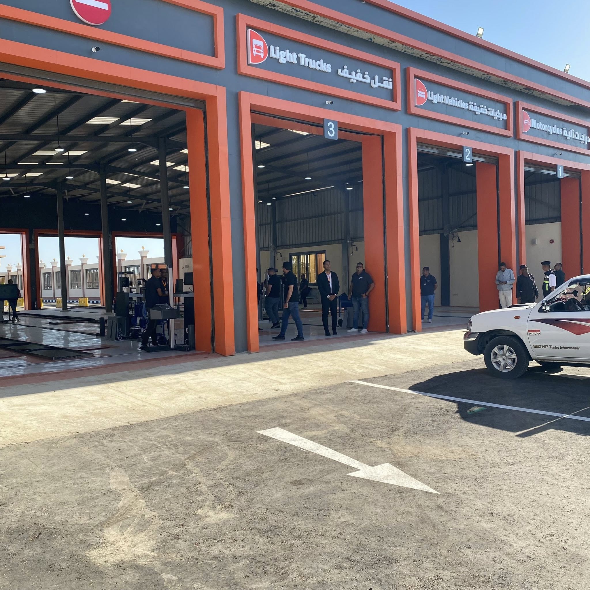 مقرات الفحص للعربات داخل الوحدة الجديدة بطيبة مقرات الفحص للعربات داخل الوحدة الجديدة بطيبة