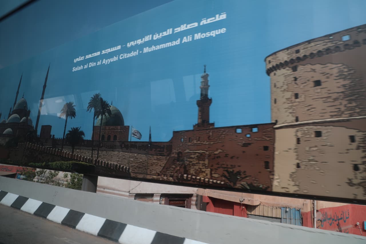 لوحات على الدائري لوحات على الدائري