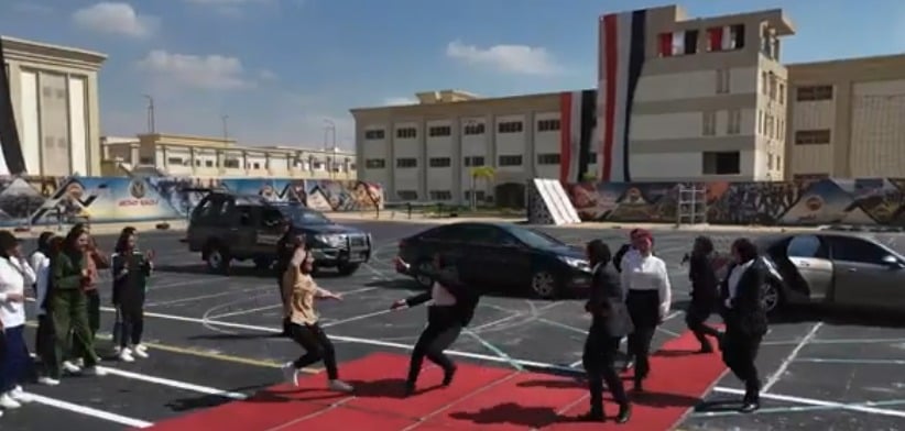 ddf0ddfc-dbed-45bd-a935-29ad852ae6a8