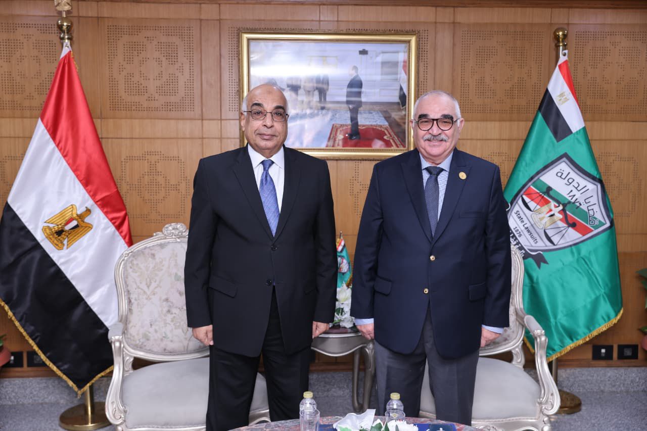 وزير العدل مع رئيس هيئة قضايا الدولة