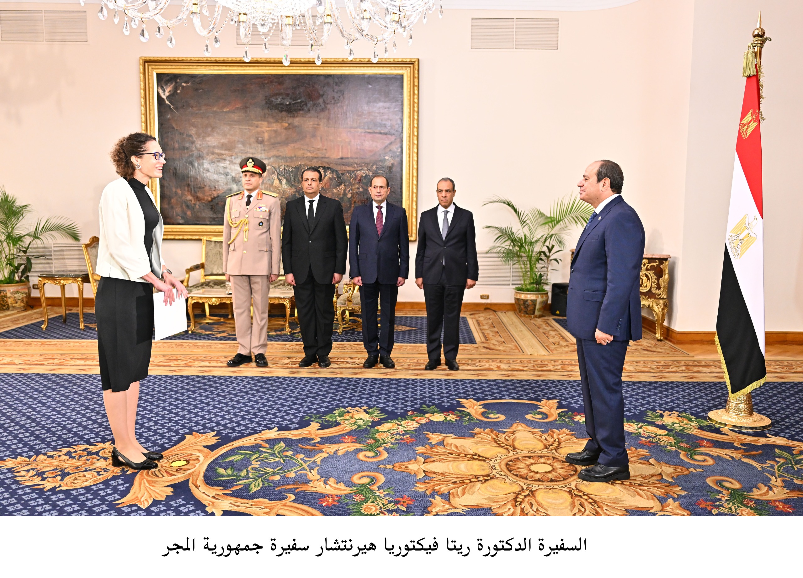 الرئيس السيسى يتسلم أوراق اعتماد 23 سفيرا  (13)
