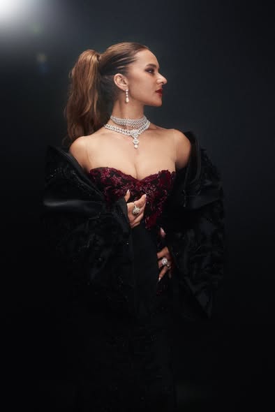 نيللى كريم نيللى كريم