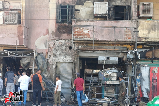تفاصيل اندلاع حريق بعقار سكنى بسبب انفجار أسطوانة مخبز بأسوان (6)