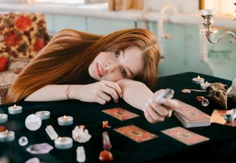 احجار كريمة تناسب الابراج