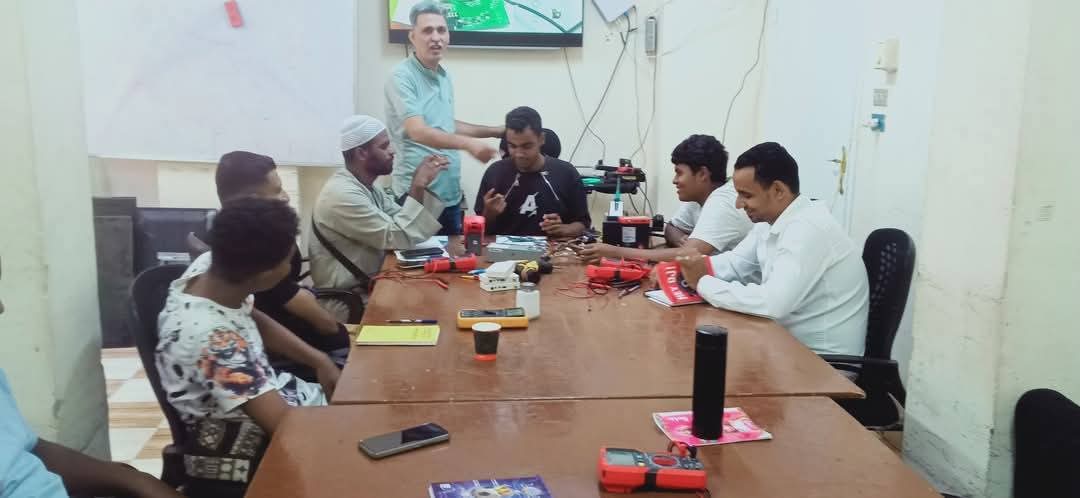 تأهيل شباب أسوان لسوق العمل (1)