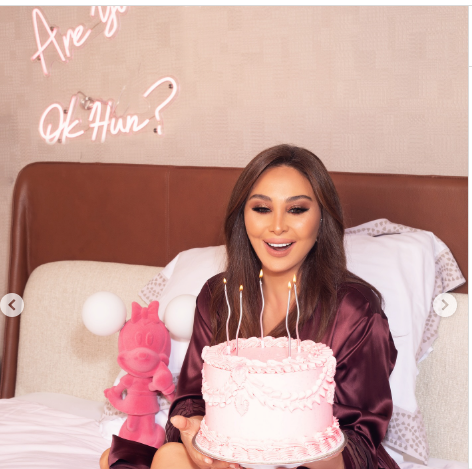 إليسا فى صورة أخري