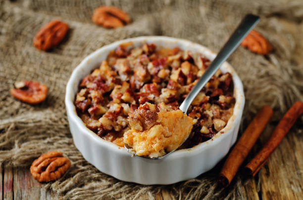 طاجن البطاطا بالمكسرات طاجن البطاطا بالمكسرات