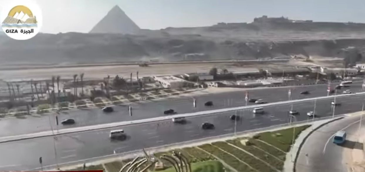 محيط المتحف المصرى الكبير يتجمل