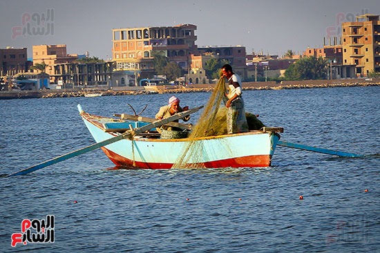 الصيادين في بحيرة قارون