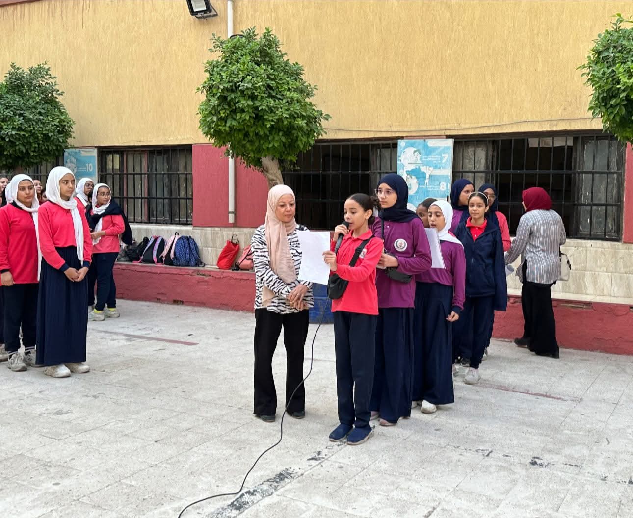 تخصيص فقرة يومية بالإذاعة المدرسية للتعريف بالمتحف المصري الكبير وأهميته الحضارية (1)