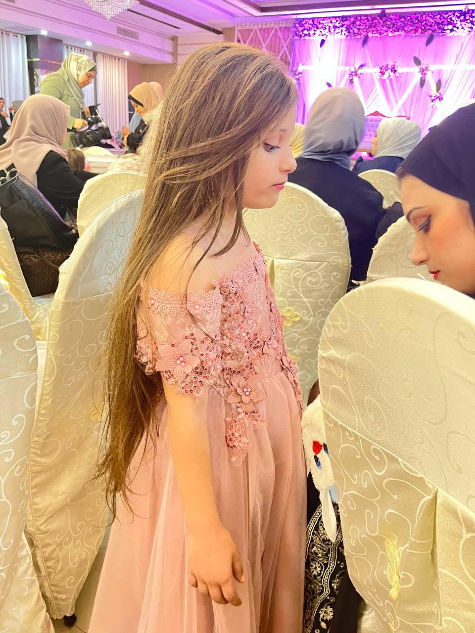 الطفلة نور فرج قبل الحرب