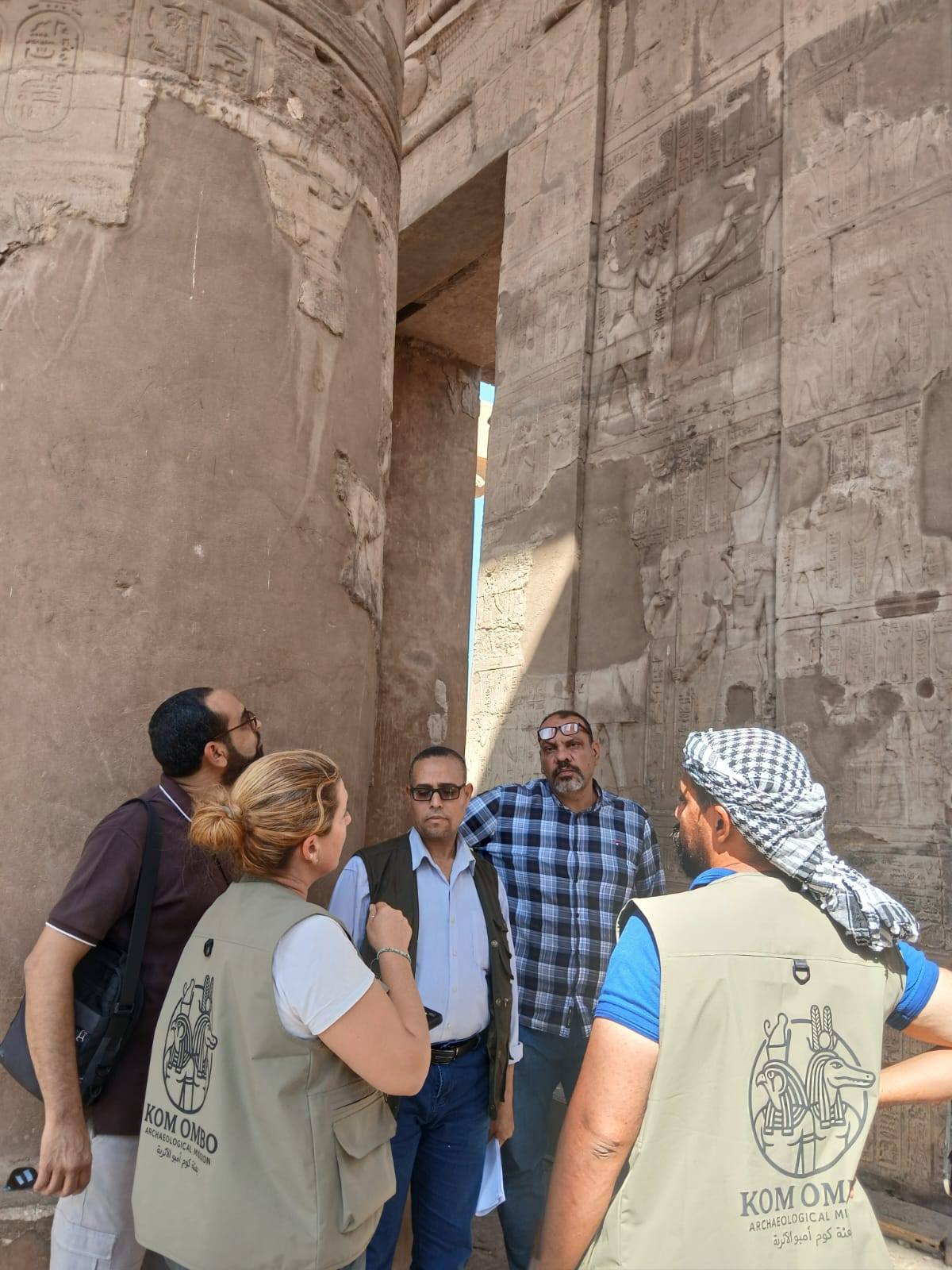 أعمال البعثة الألمانية بمعبد كوم أمبو (5)