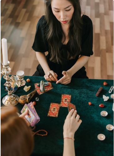 توقعات الفلك