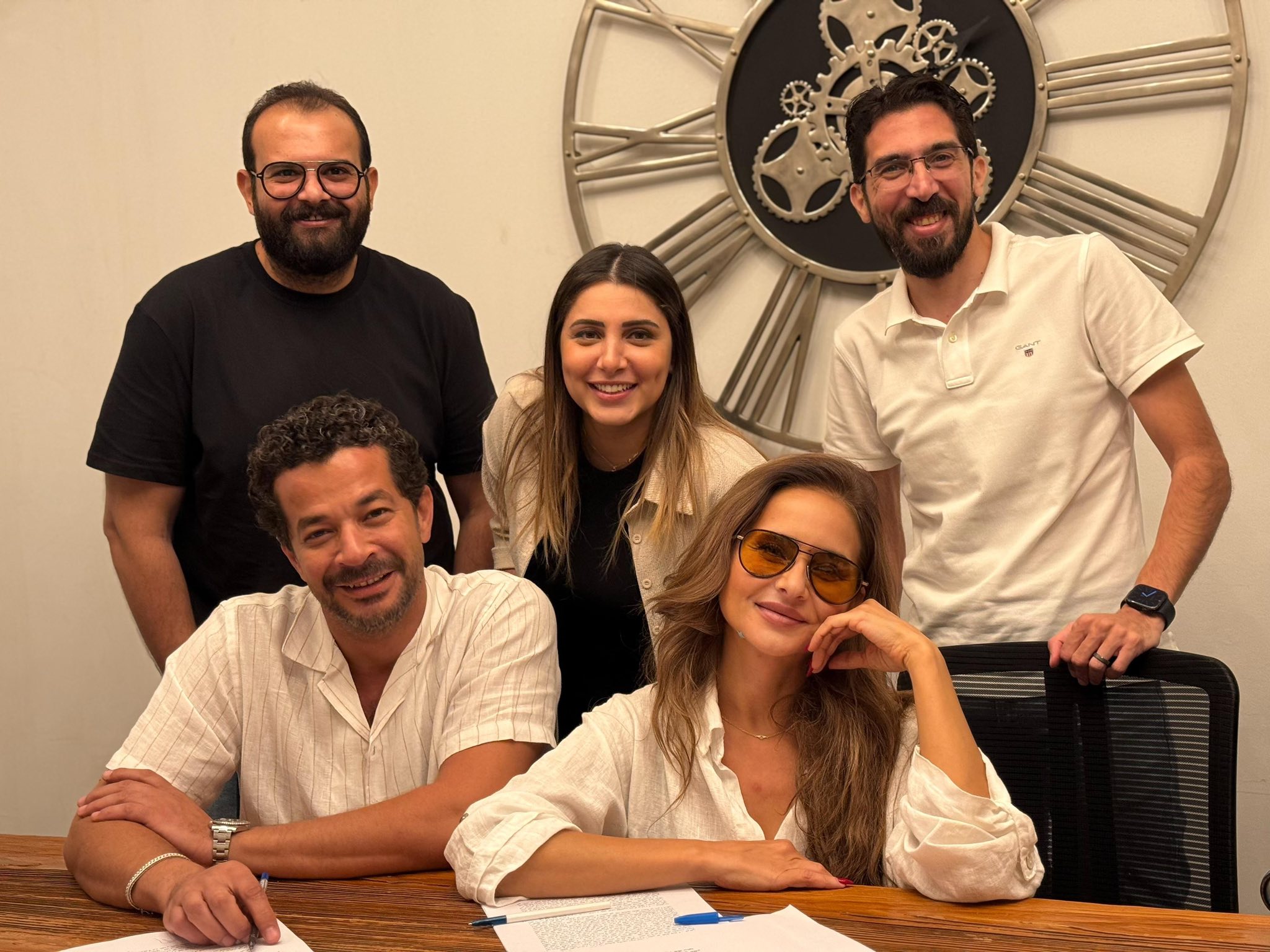 فريق عمل مسلسل انا فريق عمل مسلسل انا