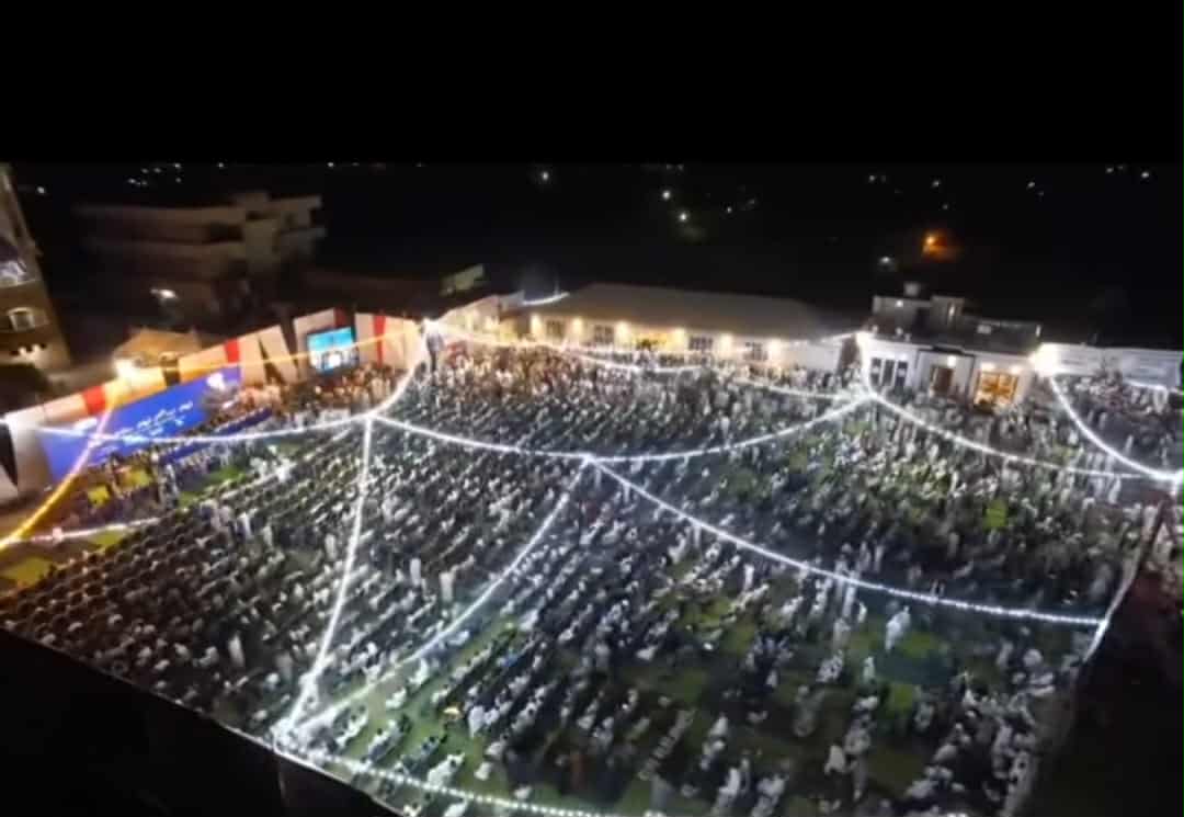 e563c390-2bc3-45dd-9d44-ac3a2e2169f2