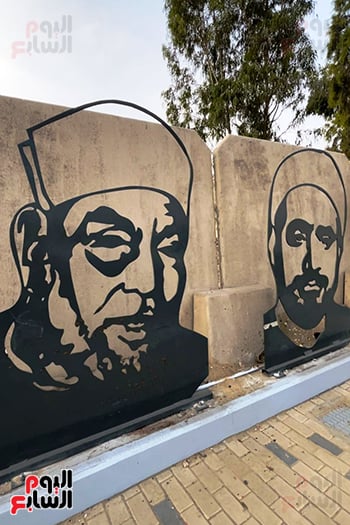 178040-الشعراوى-والبابا-شنودة-على-جرافيتى-بالطريق-المؤدى-للمتحف-الكبير-(4)