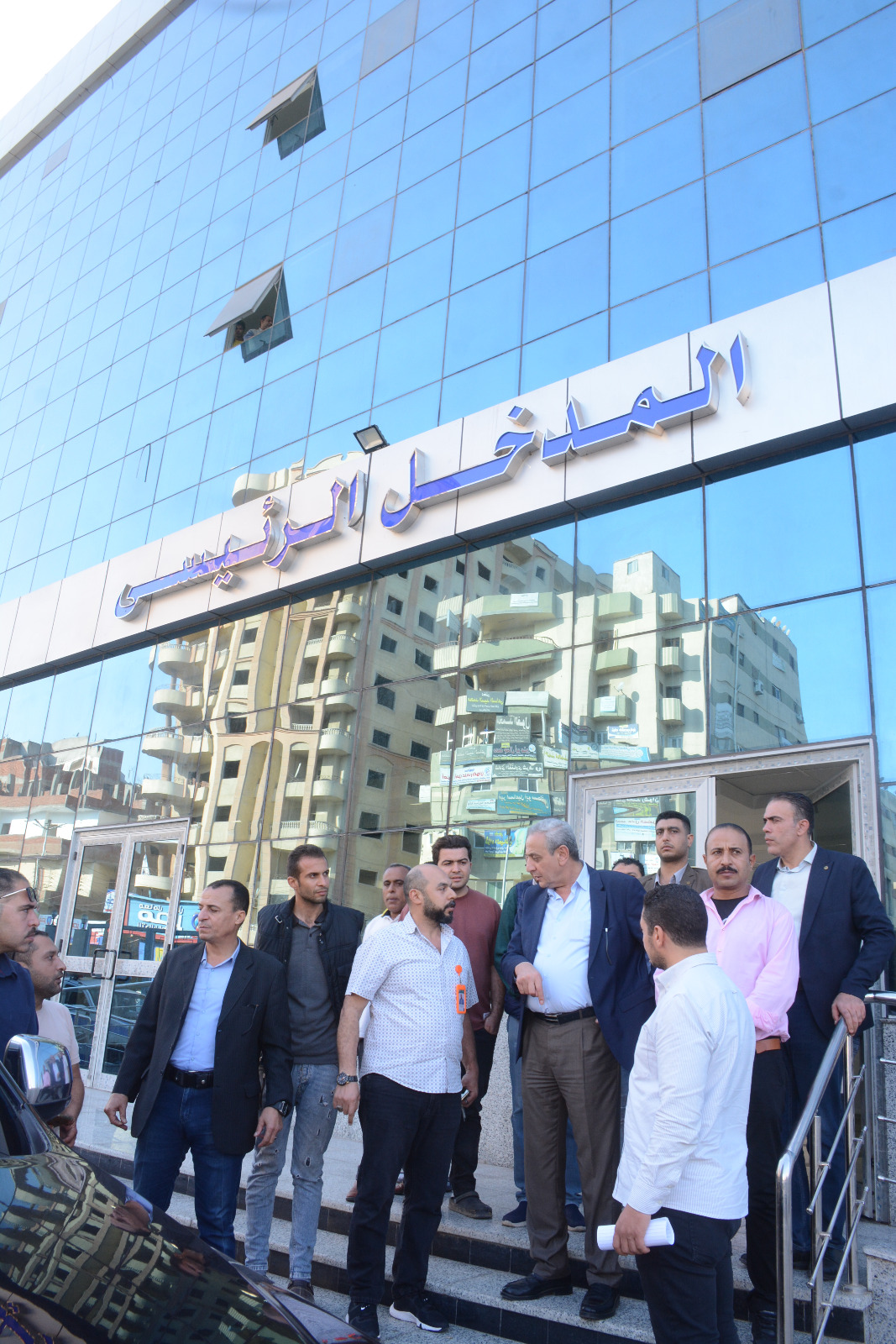 محافظ الغربية يتفقد مستشفي طنطا العام محافظ الغربية يتفقد مستشفي طنطا العام