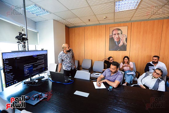 جلسات ورشة تدريب المحررين على استخدام الذكاء الاصطناعي (16)