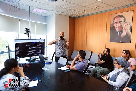 جلسات ورشة تدريب المحررين على استخدام الذكاء الاصطناعي (20)